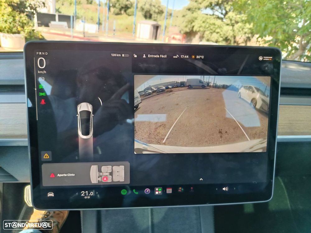 Tesla Model 3 Long-Range Dual Motor AWD - 12