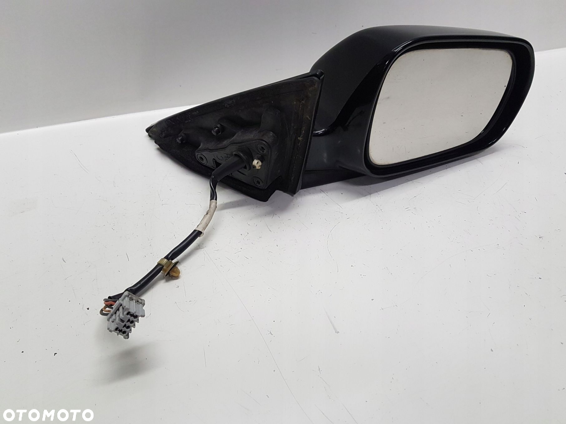 ACCORD VI COUPE LUSTERKO PRAWE B92P CZARNE 5-PIN - 6