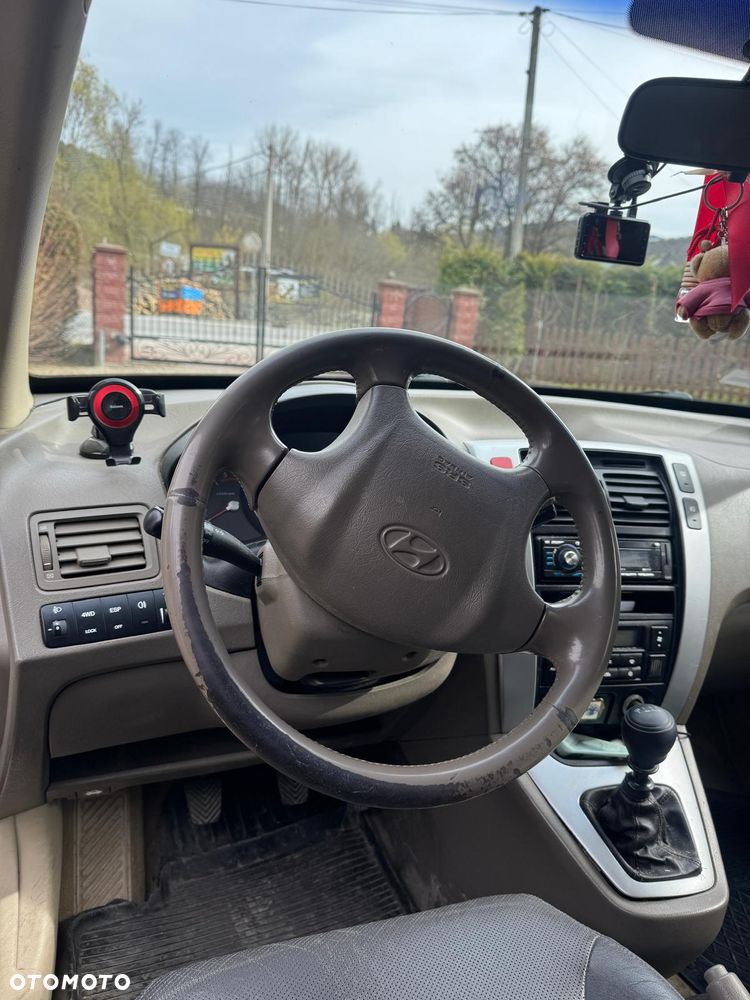 Hyundai Tucson 2.0 CRDi VGT 4WD GLS - 7