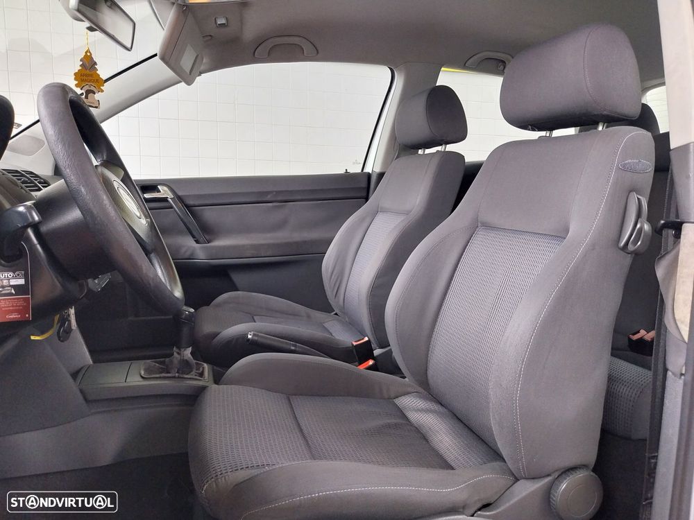 VW Polo 1.4 TDi Highline - 4