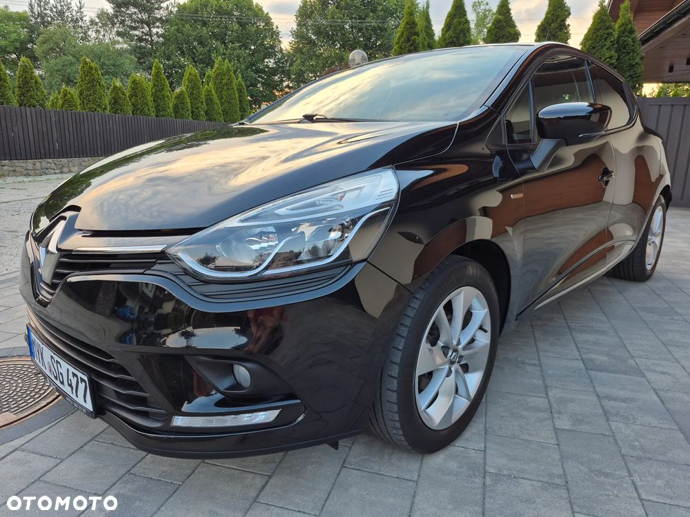 Renault Clio 1.2 16V 75 LIMITED - 20