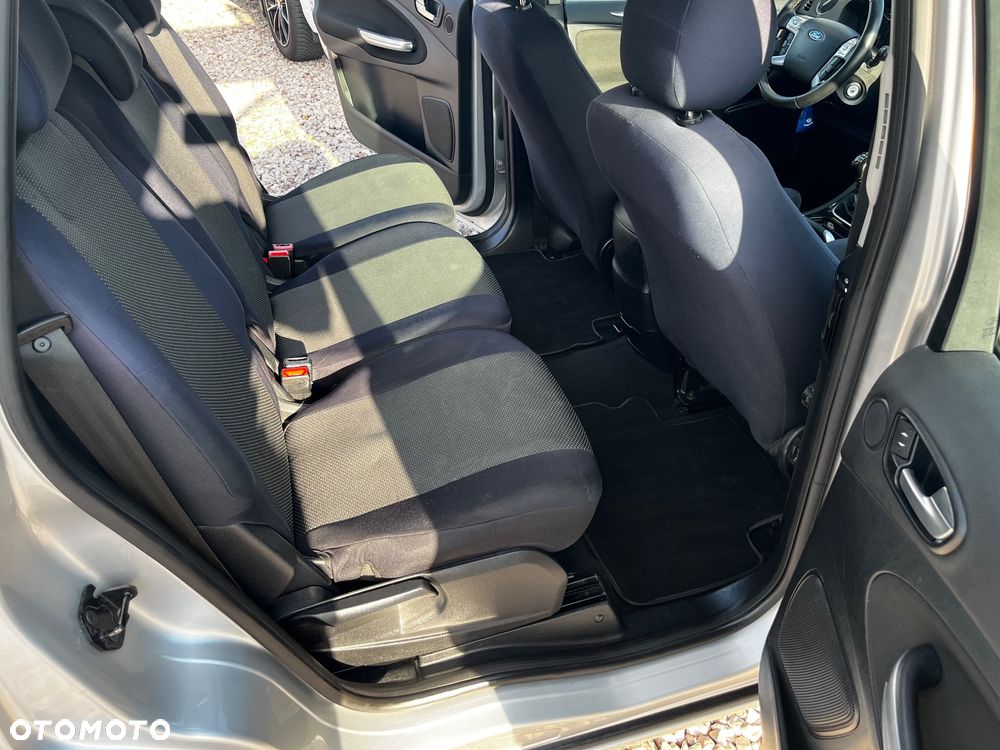 Ford S-Max 2.0 Titanium - 22