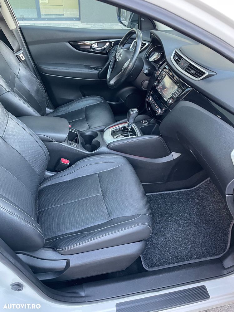 Nissan Qashqai 1.6 DCI Start/Stop X-TRONIC Tekna - 6