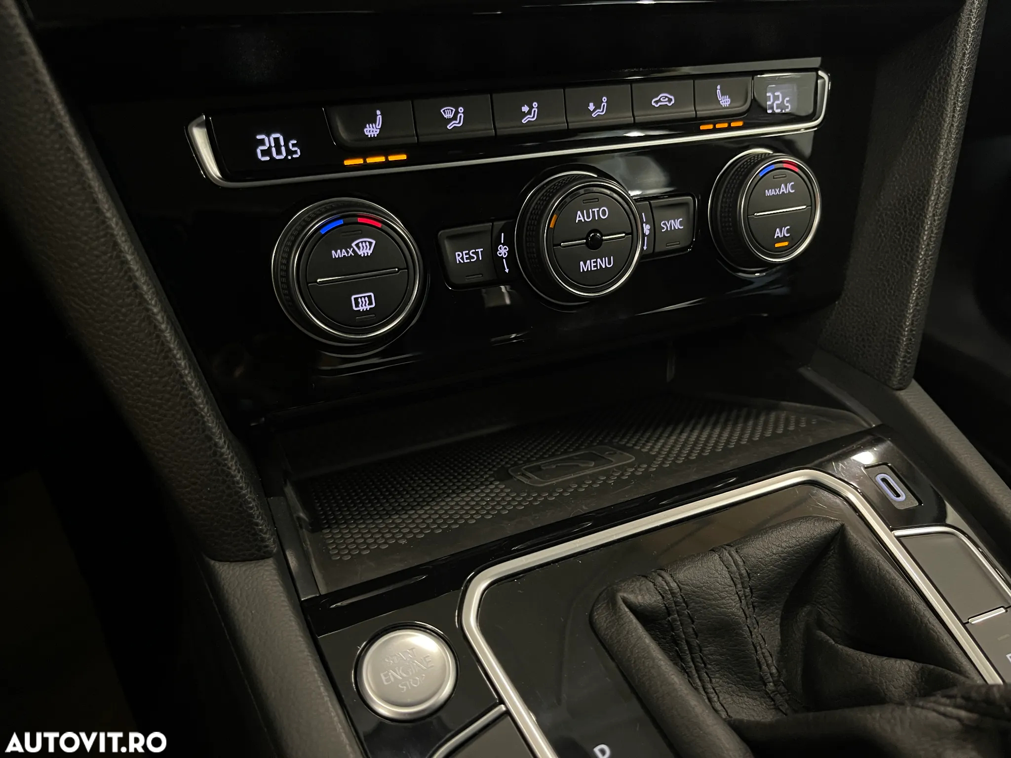 Volkswagen Passat 2.0 TDI DSG Comfortline - 23