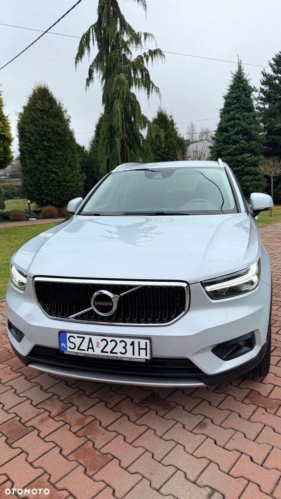 Volvo XC 40 T2 Essential - 9