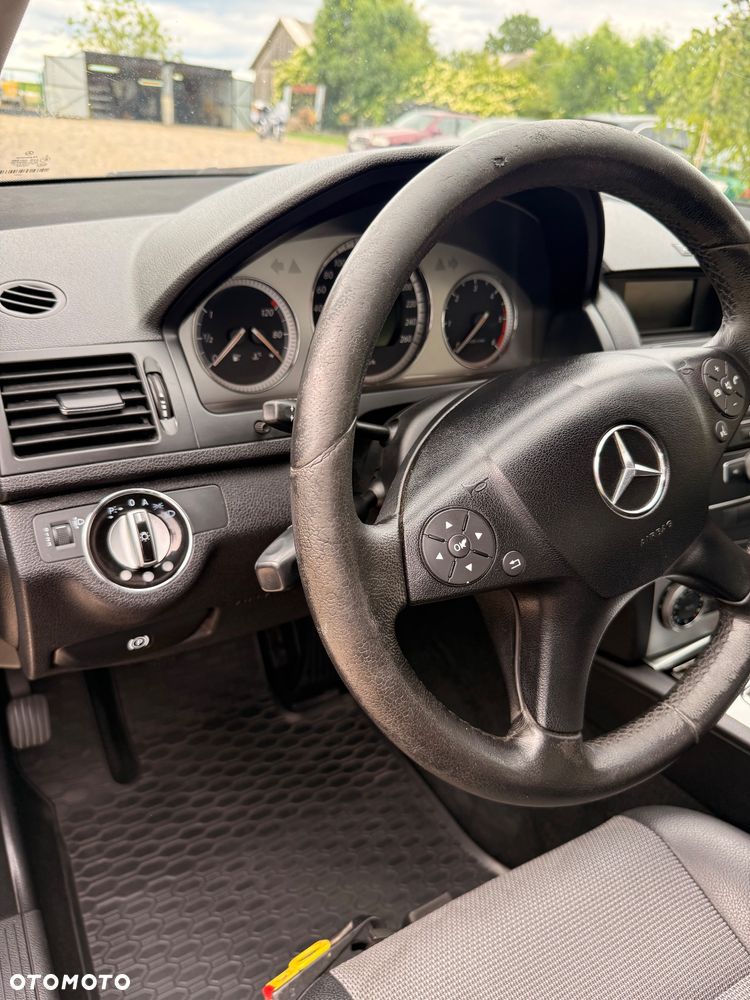 Mercedes-Benz Klasa C 200 CDI Avantgarde - 10
