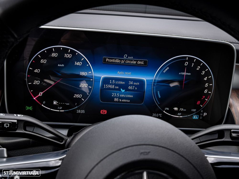 Mercedes-Benz GLC 300 e 4Matic - 24