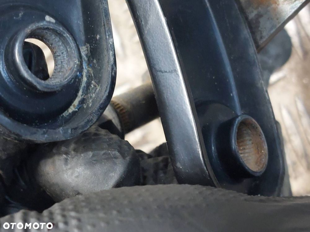 MECHANIZM WYCIERACZEK SILNICZEK PRZÓD RAMIONA VOLVO V70 III 31333456 - 7