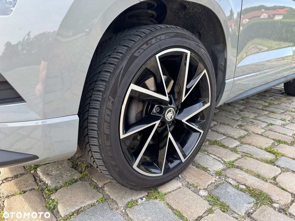 Skoda Karoq 2.0 TSI 4x4 DSG Sportline - 9