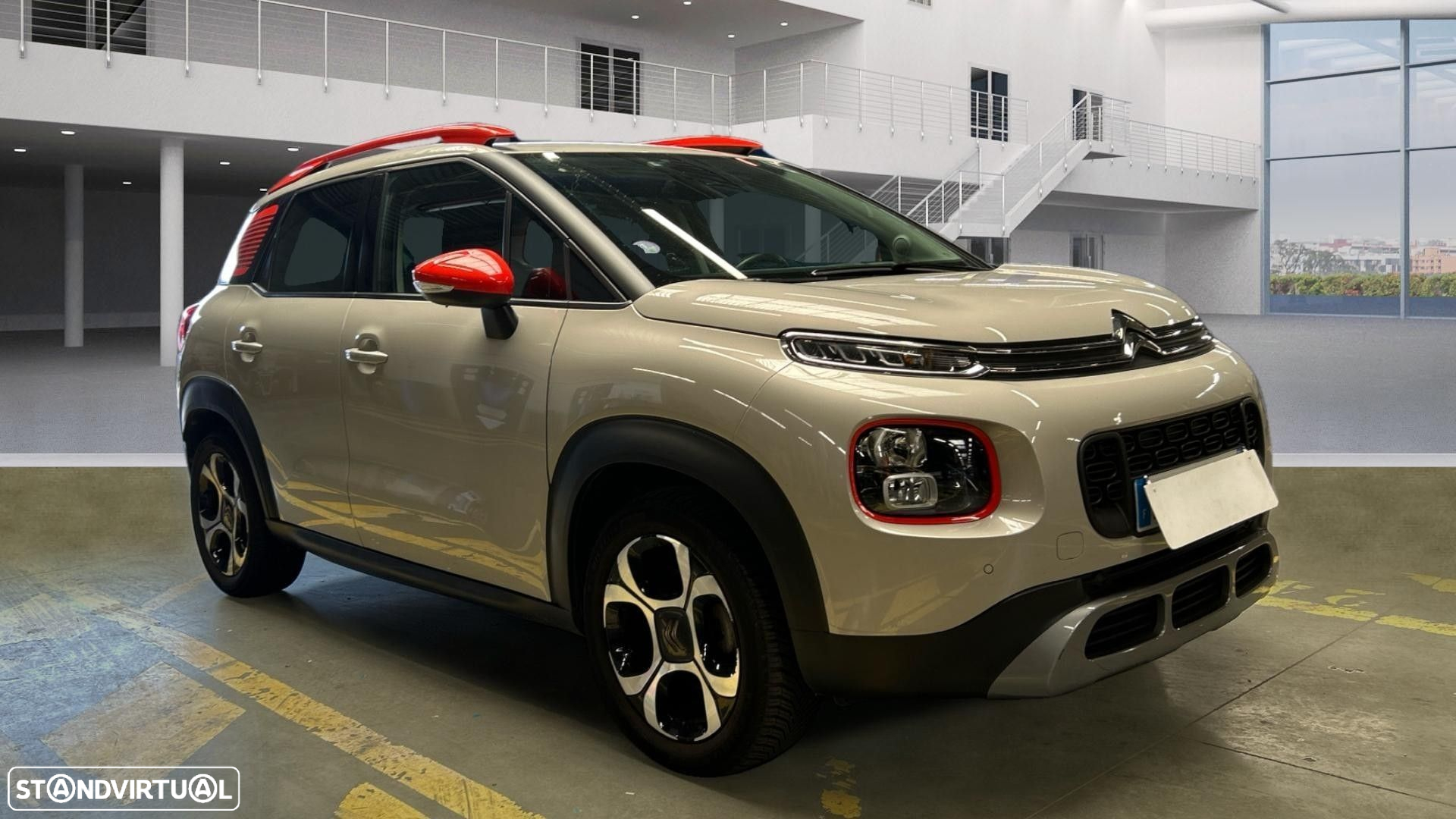 Citroën C3 Aircross 1.2 PureTech Shine EAT6 - 2
