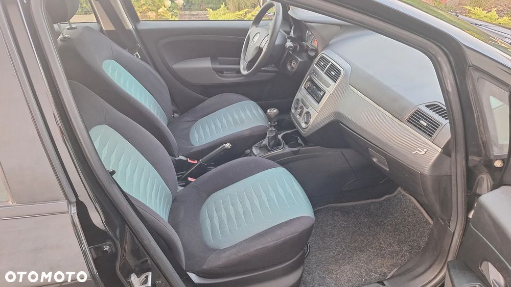 Fiat Grande Punto - 15