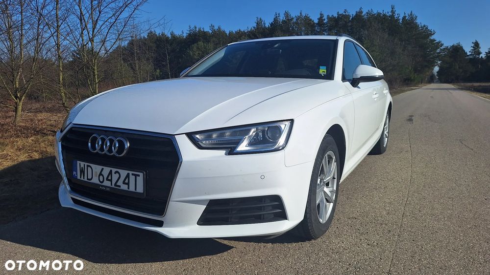 Audi A4 Avant 35 TFSI - 11