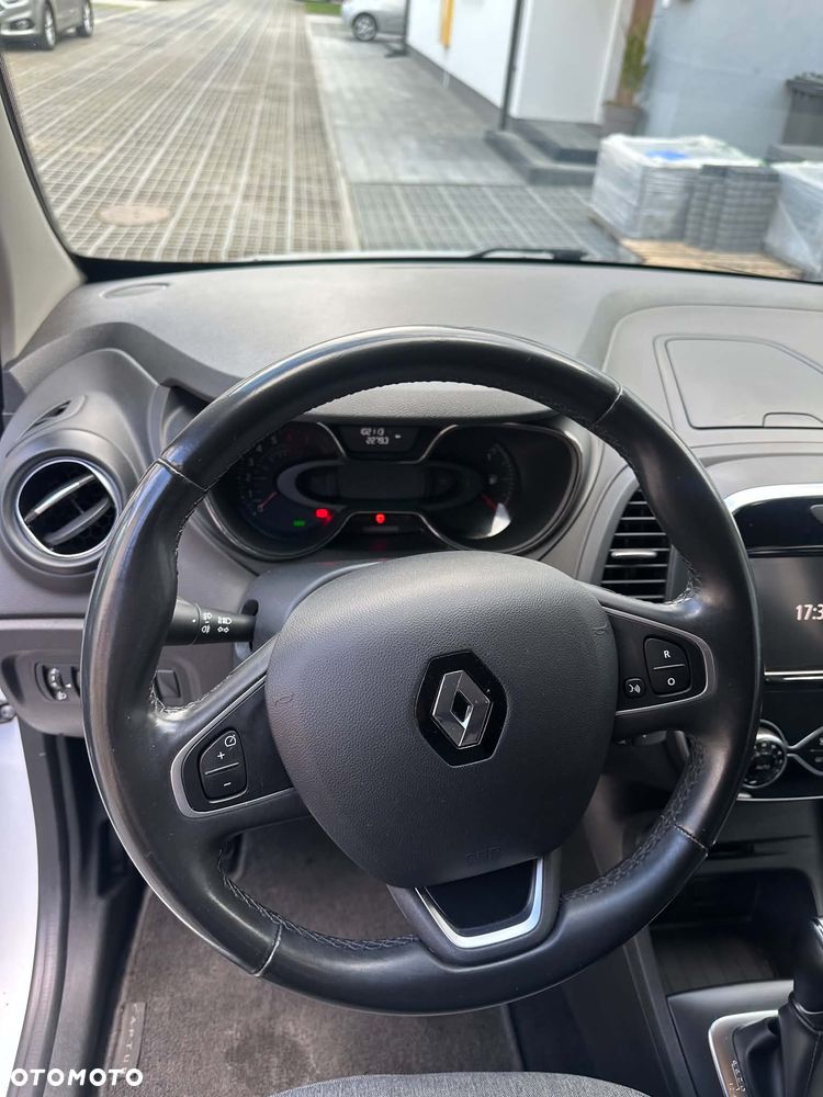 Renault Captur 1.2 Energy TCe Limited EDC - 4