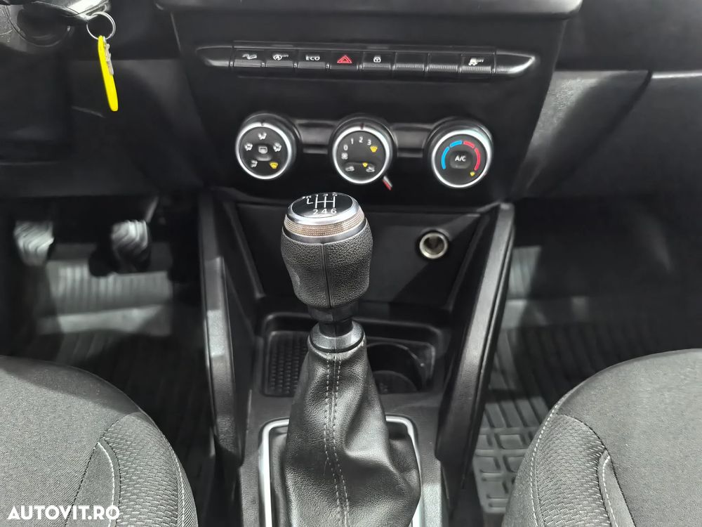 Dacia Duster 1.5 Blue dCi 4WD Comfort - 11