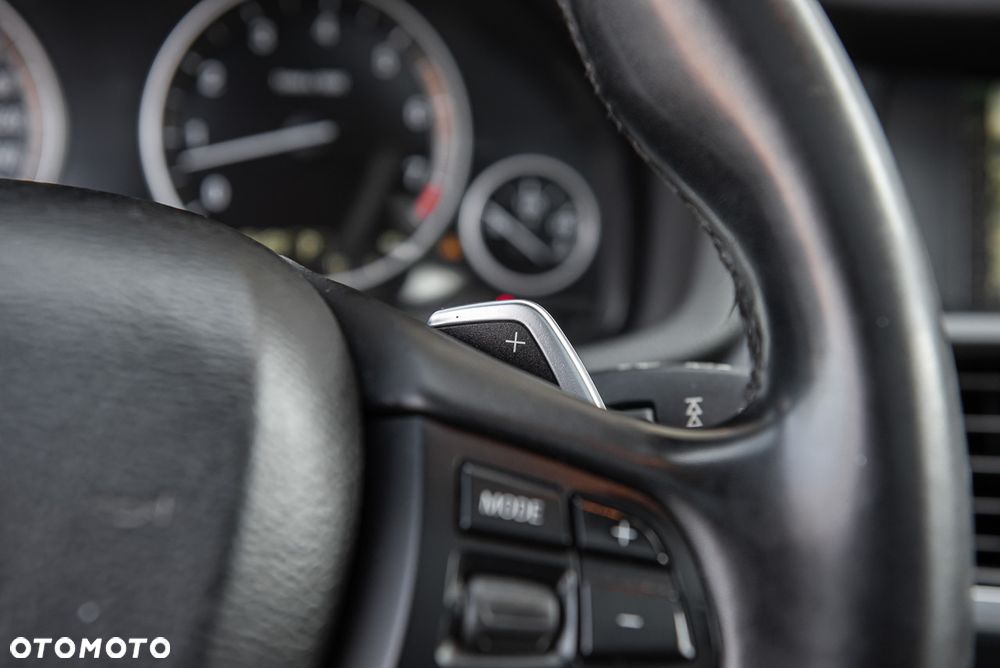 BMW X3 xDrive35i Sport-Aut - 23