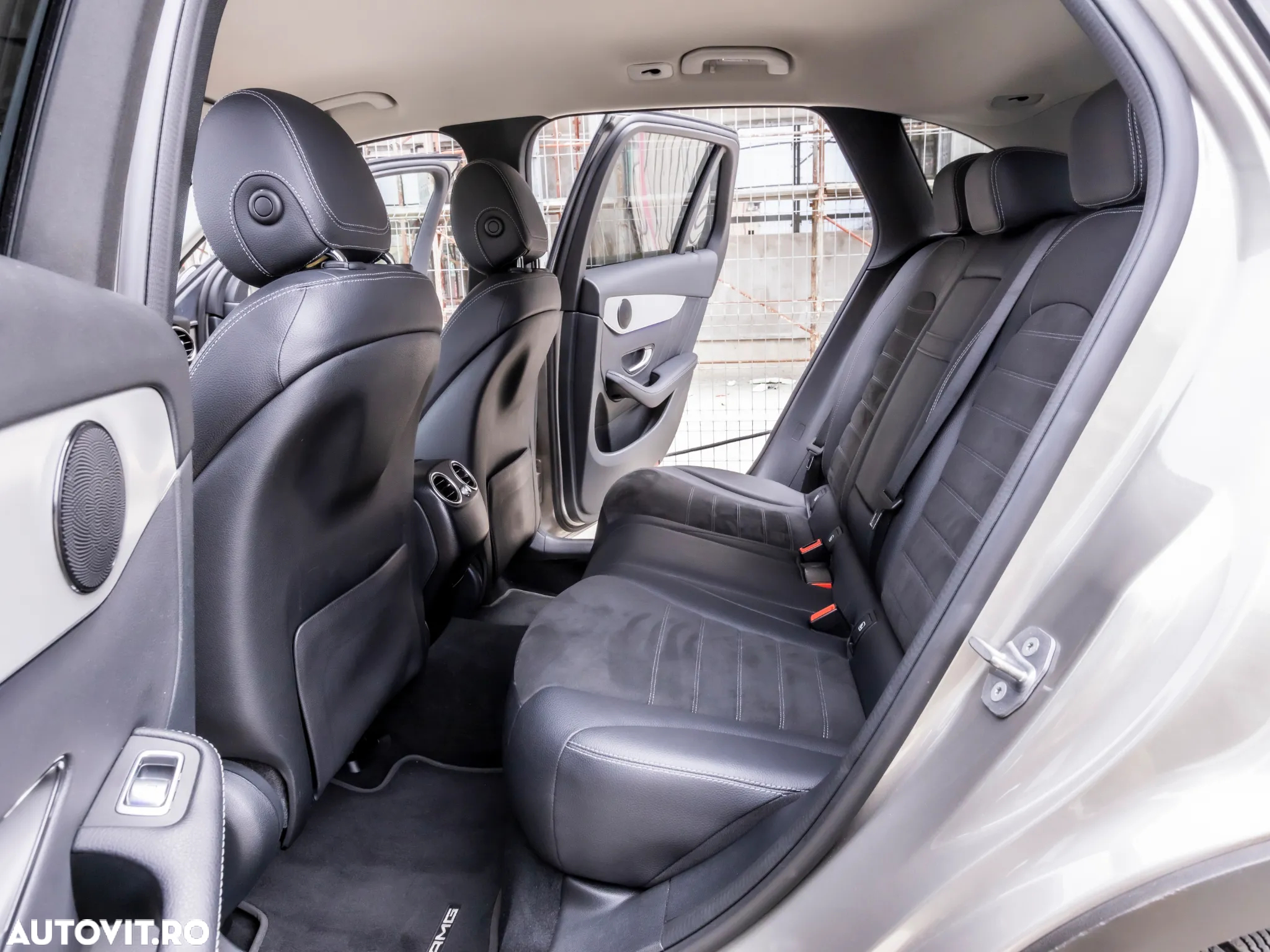 Mercedes-Benz GLC 200 d 4Matic 9G-TRONIC AMG Line - 15