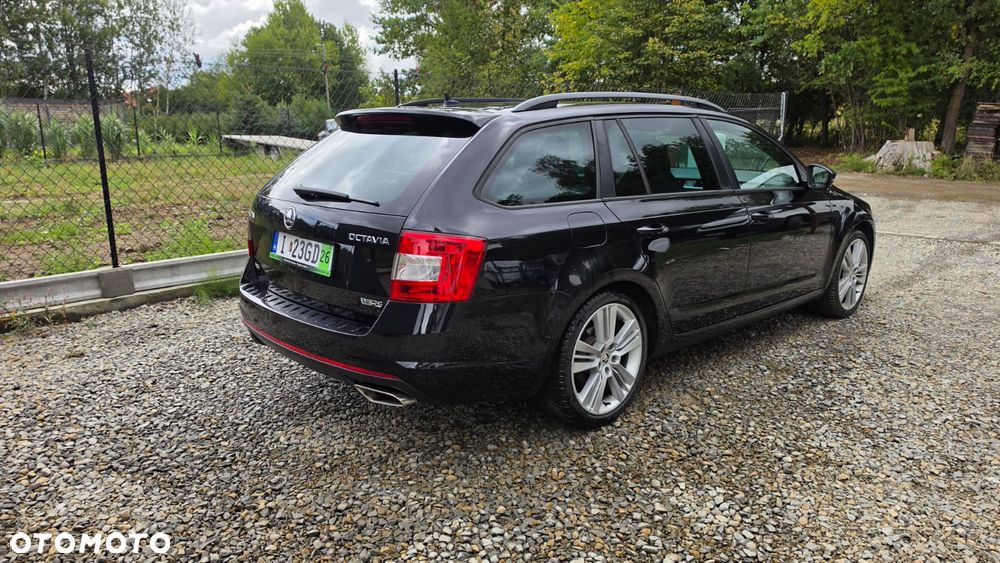Skoda Octavia 2.0 TDI SCR 4x4 RS DSG - 16