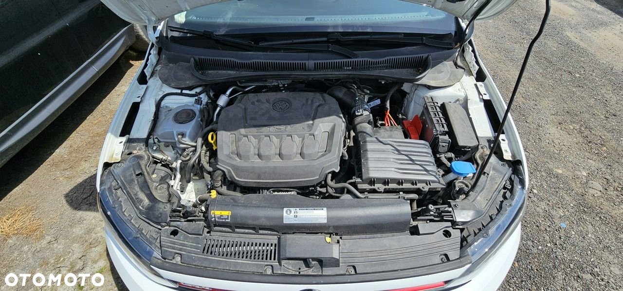 Volkswagen Polo - 24
