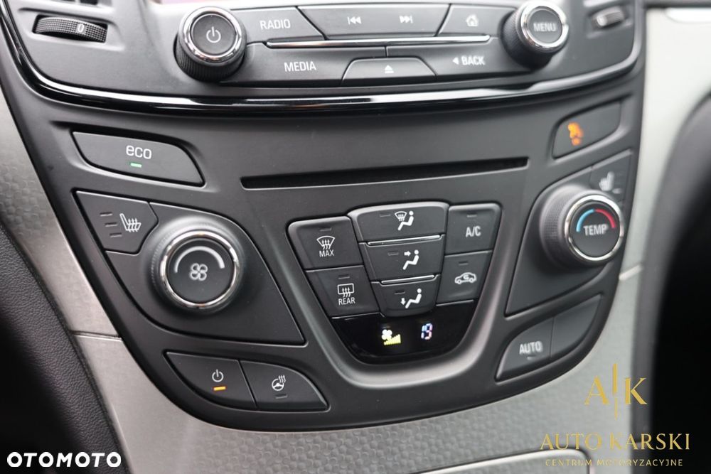 Opel Insignia - 27