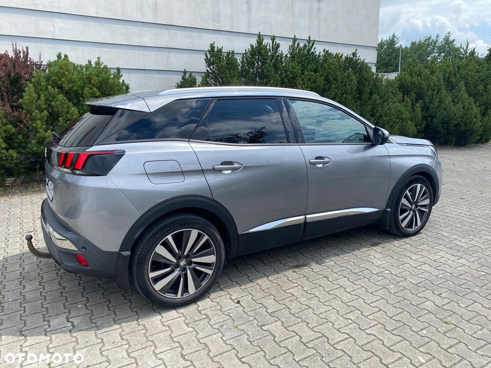 Peugeot 3008 1.6 BlueHDi Allure S&S - 11
