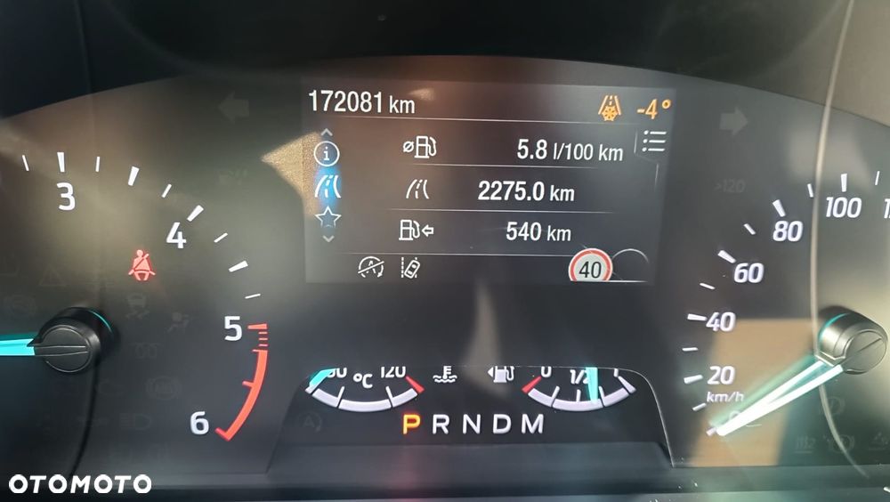 Ford Kuga 2.0 EcoBlue AWD Titanium X - 28