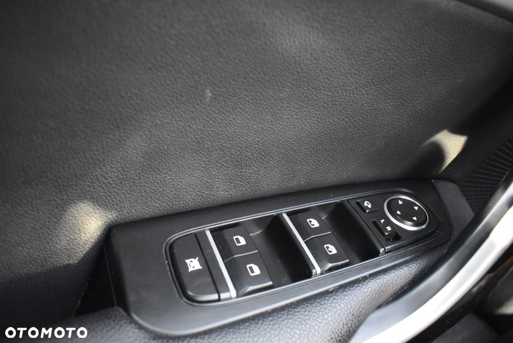 Kia Ceed 1.6 GDI PHEV L DCT - 24