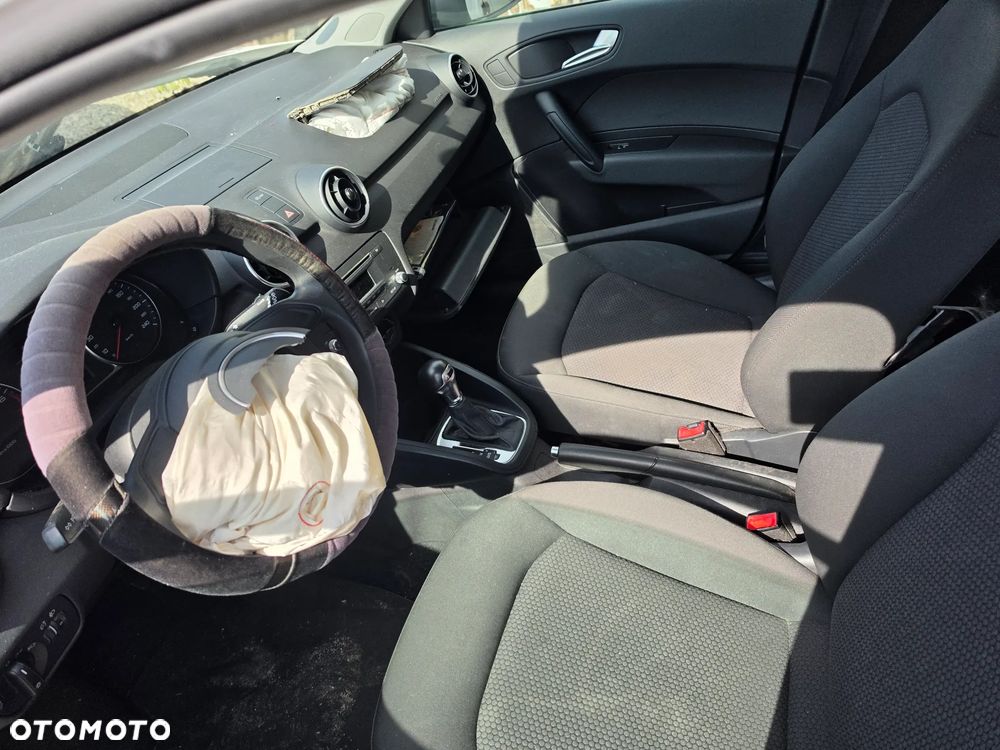 Audi A1 Sportback 1.0 TFSI ultra S tronic - 6