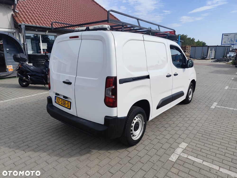 Opel COMBO - 6