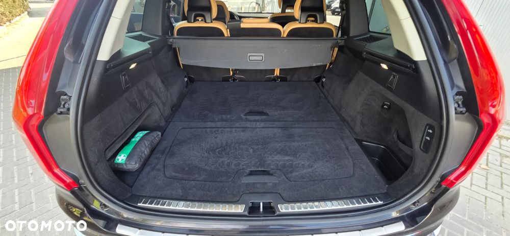 Volvo XC 90 D5 SCR AWD Inscription - 31