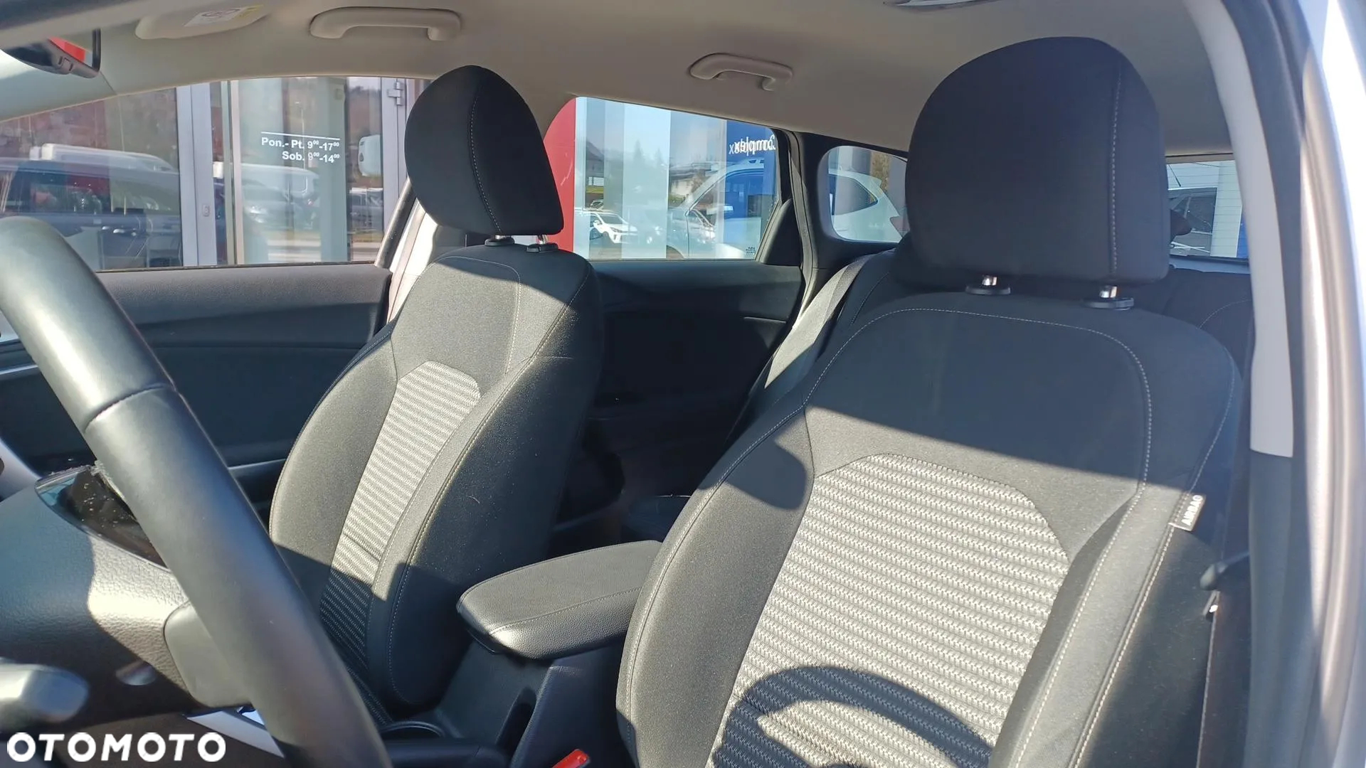 Kia Ceed 1.5 T-GDI M - 11