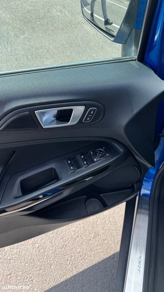 Ford EcoSport 1.0 EcoBoost Titanium - 10