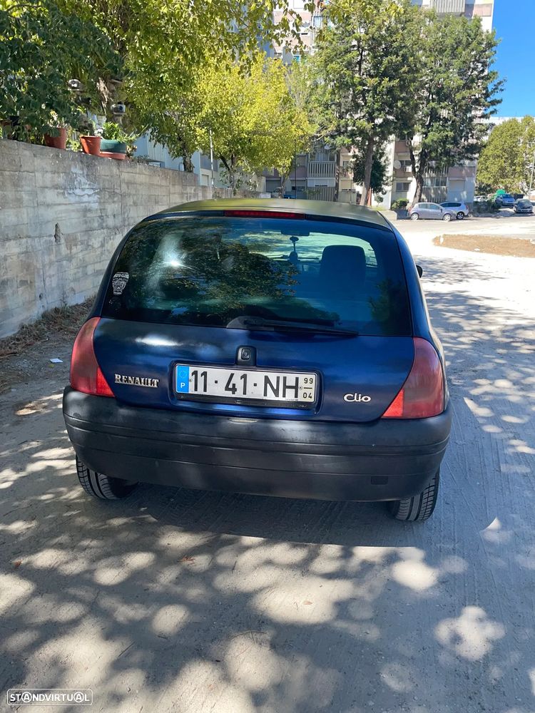 Renault Clio 1.2 RN - 6