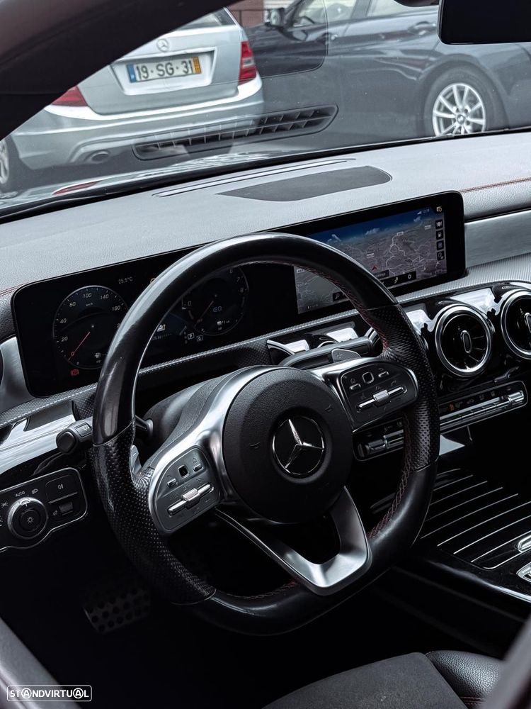 Mercedes-Benz CLA 250 e Shooting Brake AMG Line - 15