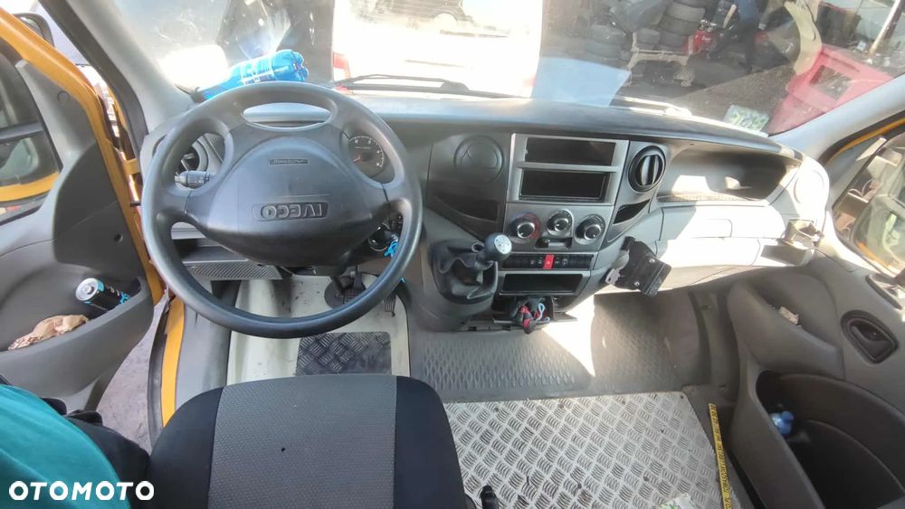 IVECO DAILY IV 2012 2.3 D 106 KM F1AE0481U - 5