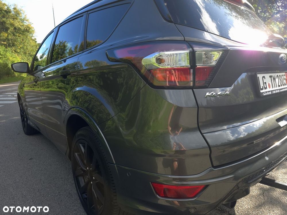 Ford Kuga 2.0 TDCi AWD Titanium - 25