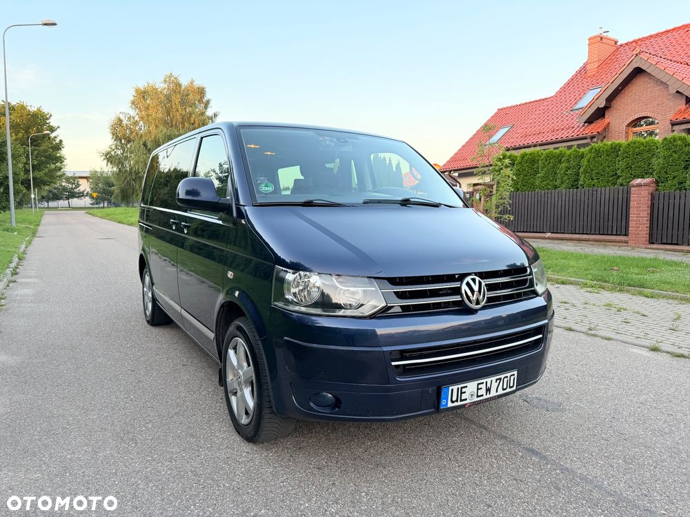 Volkswagen Multivan - 15