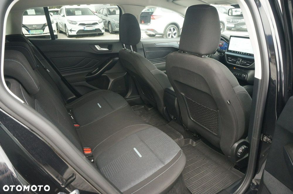 Ford Focus - 31
