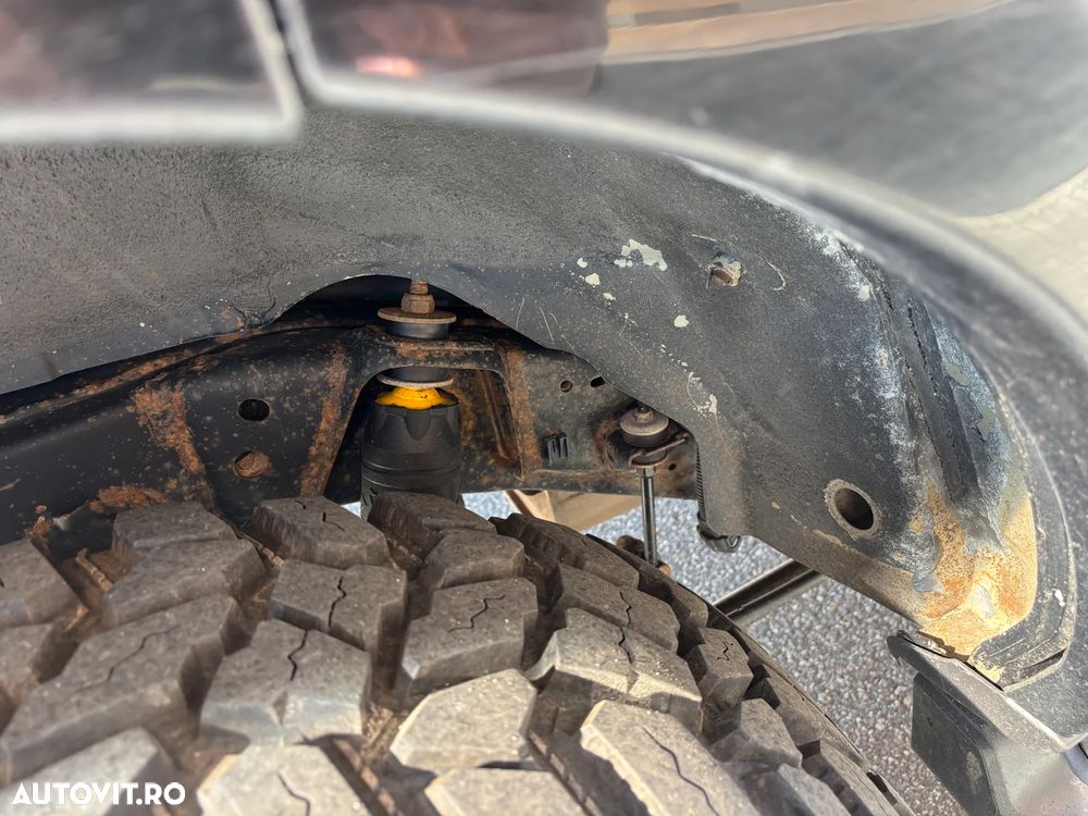 Toyota Land Cruiser 3.0l Turbo D-4D A/T AVS Luxury - 26