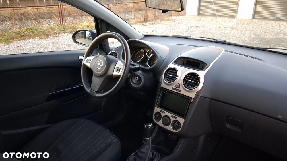 Opel Corsa - 5