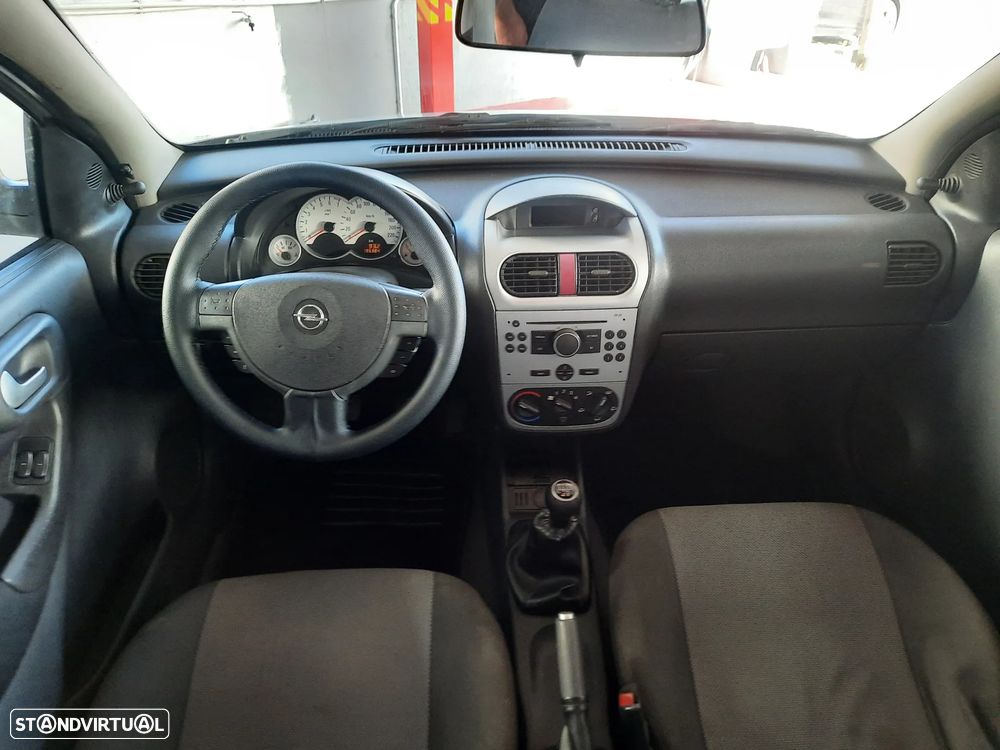 Opel Corsa 1.2 Twinport Cosmo - 7