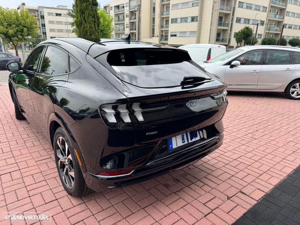 Ford Mustang Mach-E AWD PREMIUM - 14