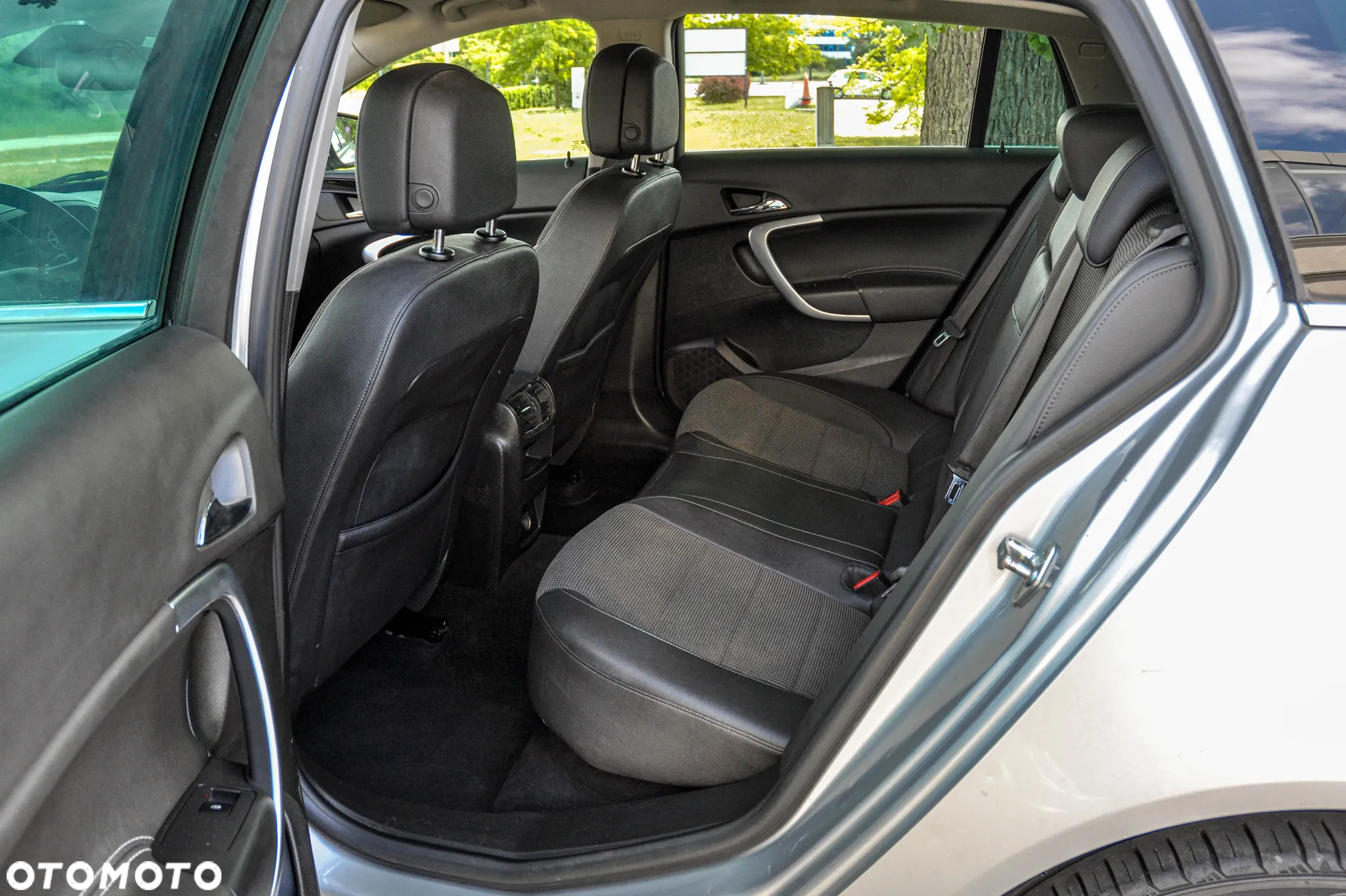 Opel Insignia - 8