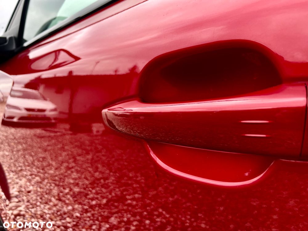 Peugeot 2008 BlueHDi 130 GT S&S EAT8 - 37