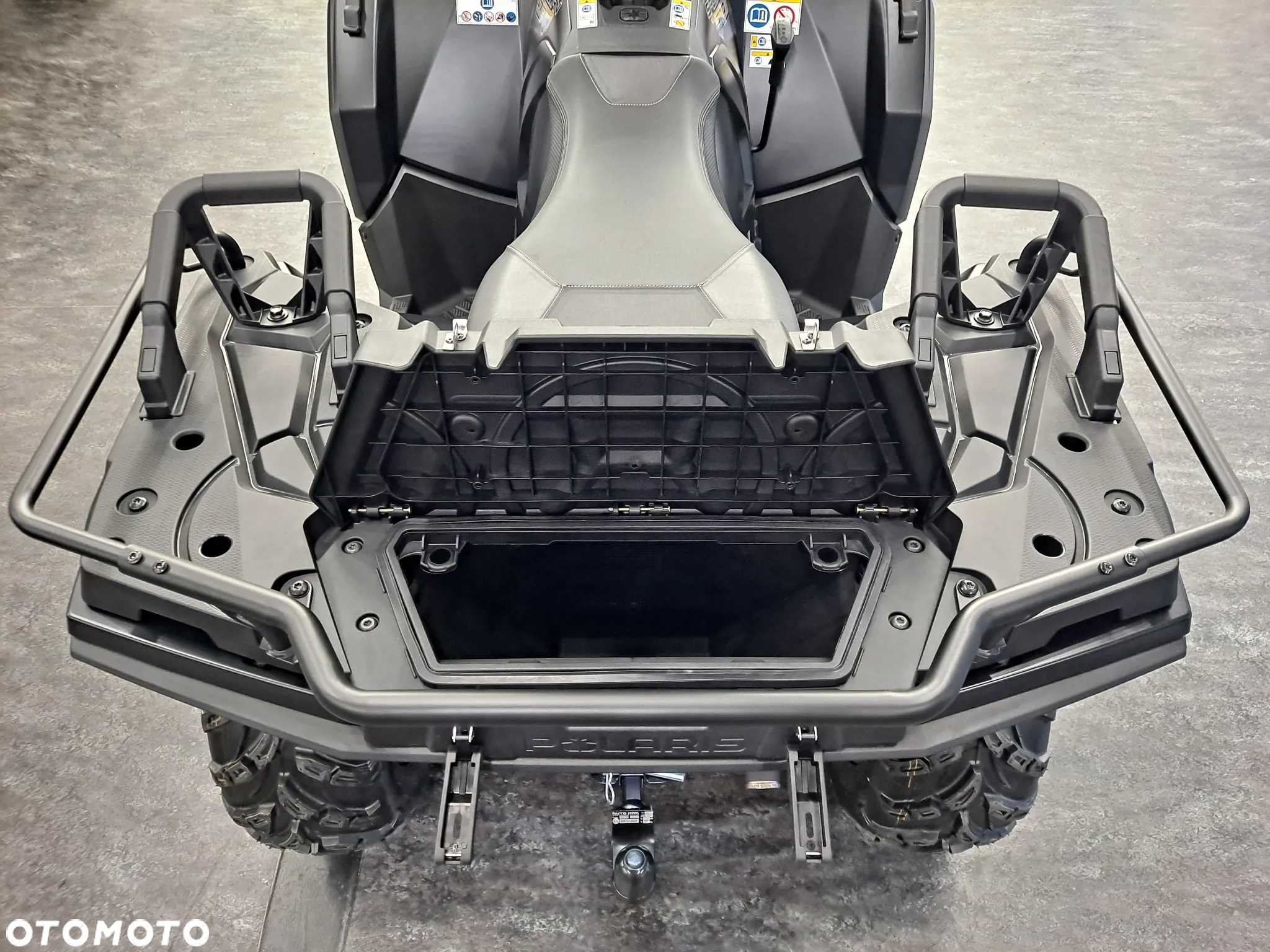 Polaris Sportsman - 16
