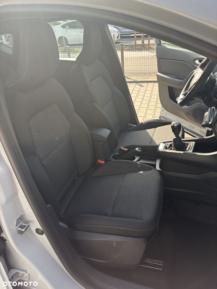 Renault Captur 1.2 TCe Evolution - 17