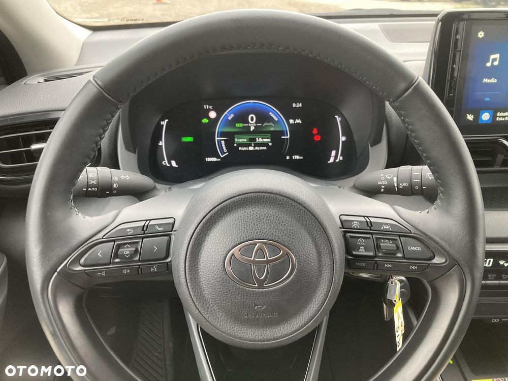 Toyota Yaris Hybrid 1.5 Style - 16