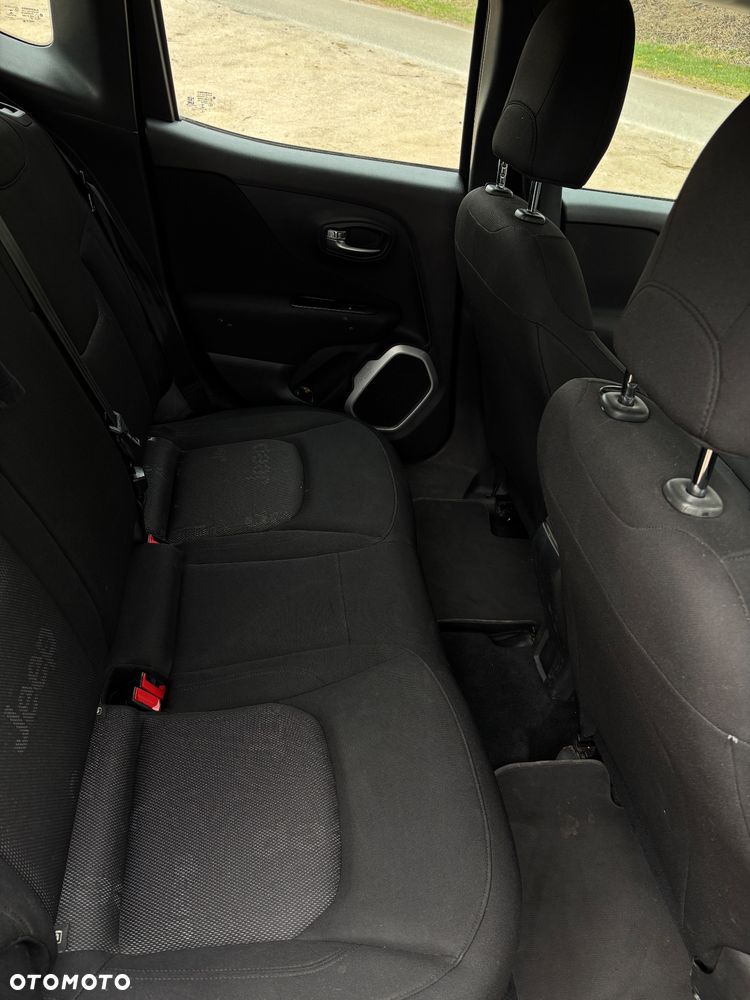 Jeep Renegade 1.6 E-TorQ Sport FWD - 17