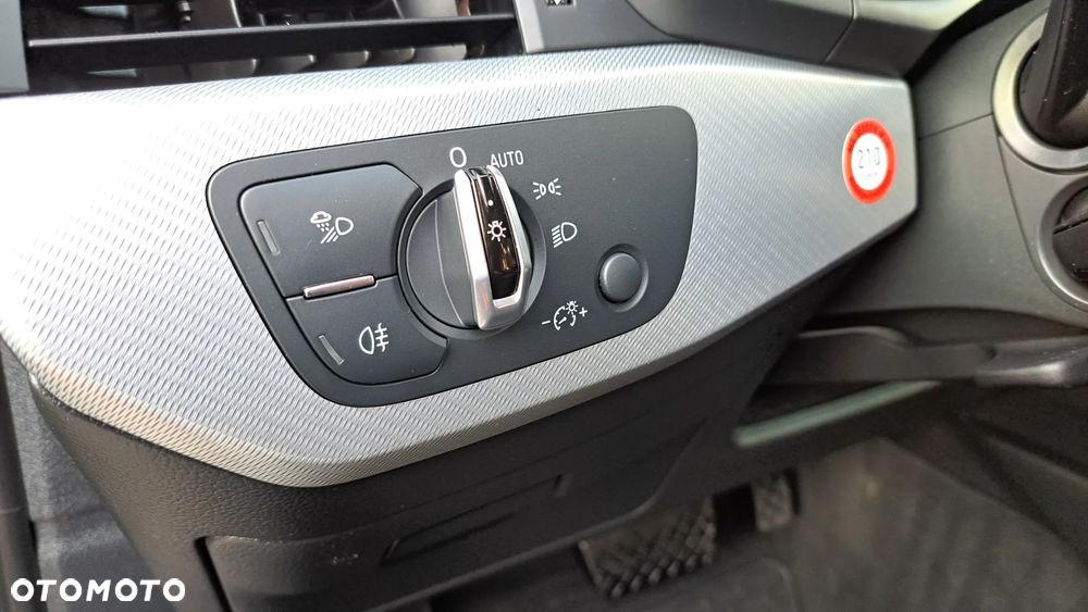 Audi A4 Limousine 40 TDI S tronic sport - 20