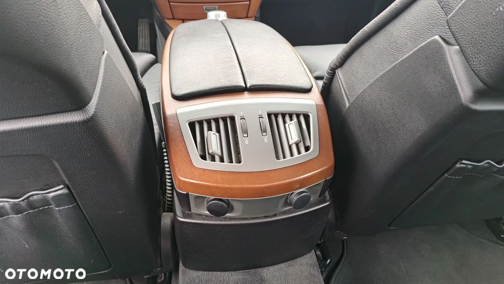 BMW Seria 7 730d - 14