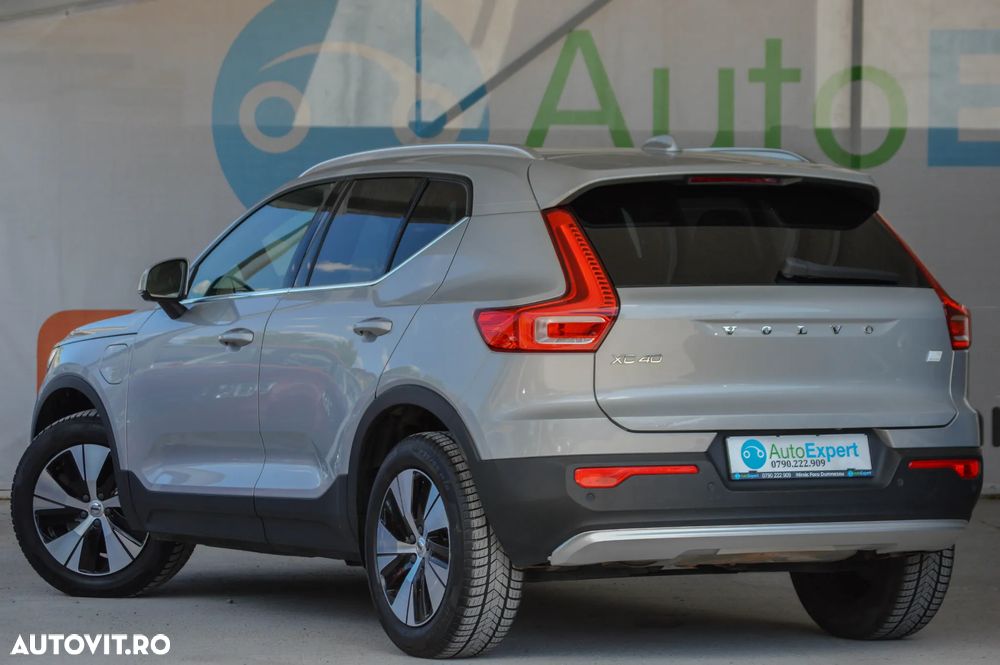 Volvo XC 40 T4 Recharge DKG Essential - 27